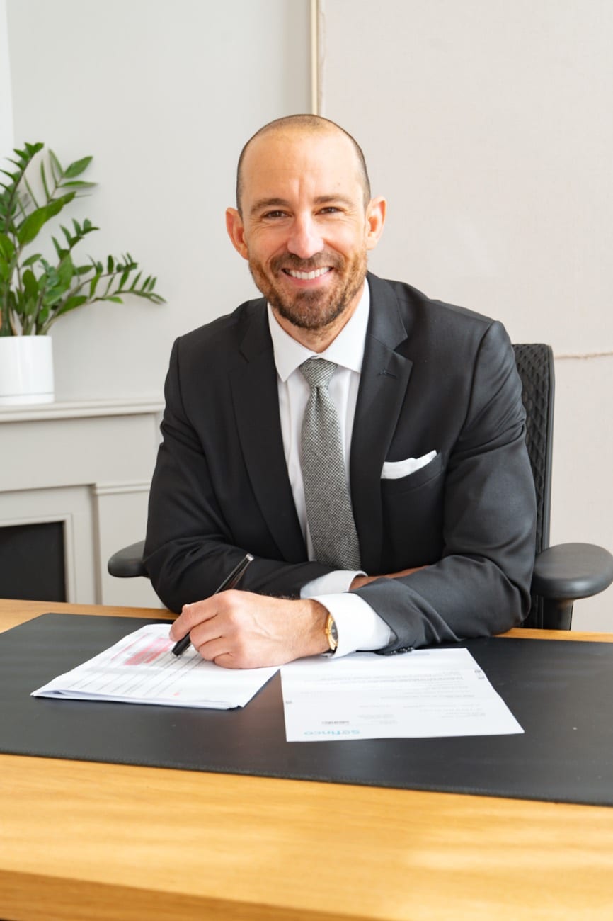 Dr Frédéric Lange, chirurgien spécialiste de la rhinoplastie